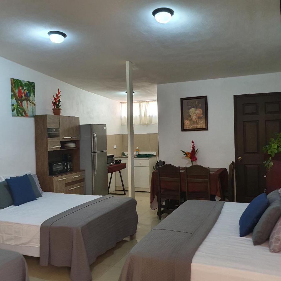 Готель Bahia Ballena Loft Увіта Екстер'єр фото